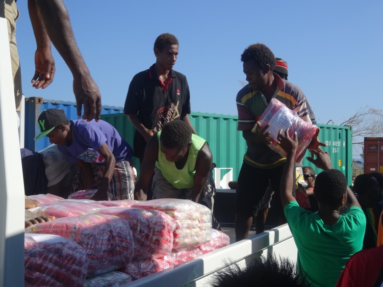 Relief supplies for Efate rural